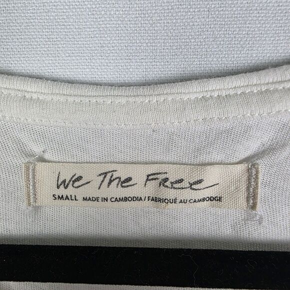 We the Free People  Anytime Tank Top Peplum Ivory/ Off-White   size LARGE - Picture 4 of 7